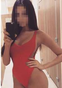 Arap Escort Bölgesindeki Zarif ve Eşsiz Partner