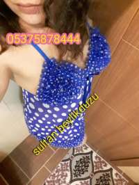 Arap Escort'un Çarpıcı Güzelliği: Melis