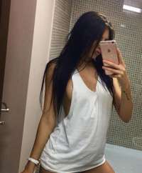 Eşsiz Güzelliğe Sahip Arap Escort