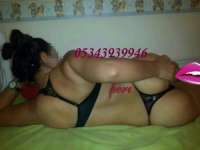 Etkileyici ve Olağanüstü Güzel Arap Escort