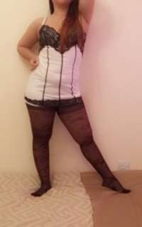 Heyecanlı ve Egzotik Zenci Escort, Ruhen Yolculuk Vaat Eden Kadın