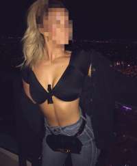 Karşı Konulamaz Cazibesiyle Arap Escort Bayan