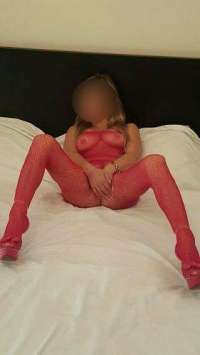 Muhteşem Güzelliği İle Zenci Escort Bella