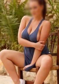 Özbek Escort: Sihirli Anların Eşsiz Kıyafetlerinde Kaybolun