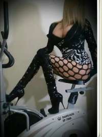 Zarif ve Aktif bir Zenci Escort Deneyimi